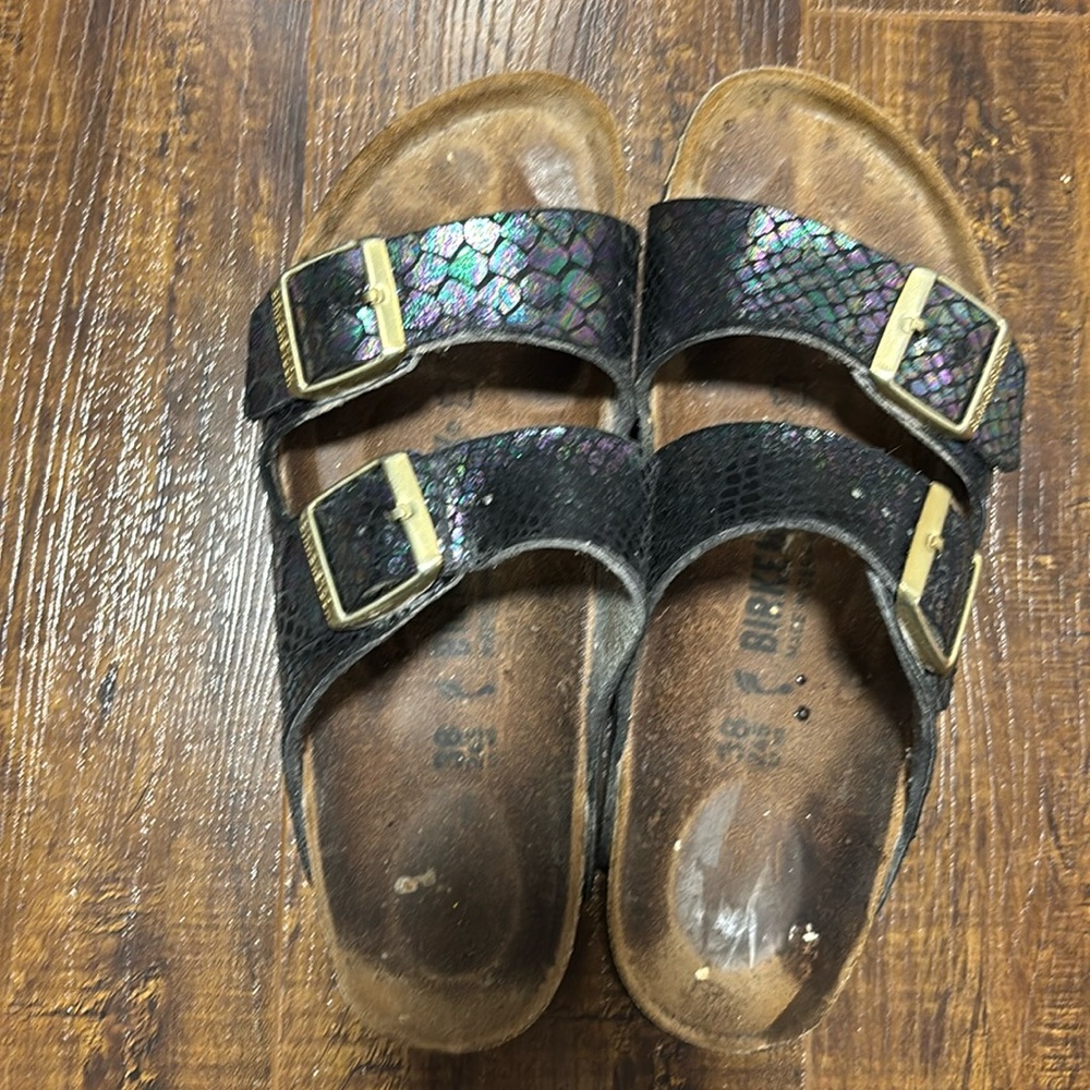 Birkenstock shiny snake